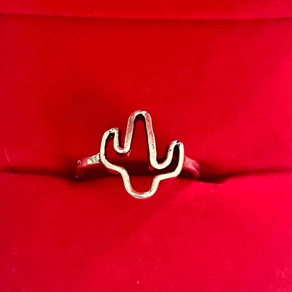 Silver Cactus Ring Titanium Steel Size 6